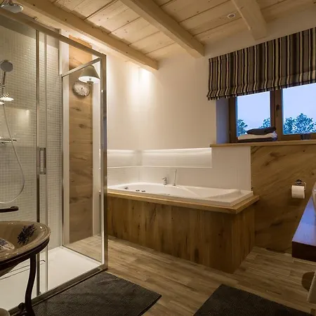 Bambi Appartement 3*
